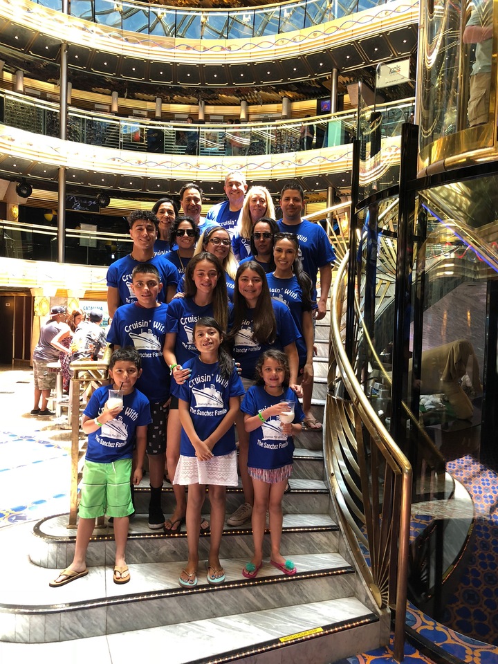 Crusin Cuzins  T-Shirt Photo