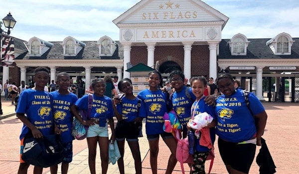 Picture of Tyler Es Class Of 2018 Custom T-Shirt Design Tyler Es Class Of 2018 T-Shirt Photo