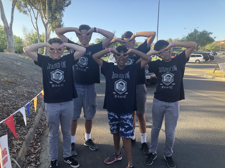 Decolited Line T-Shirt Photo