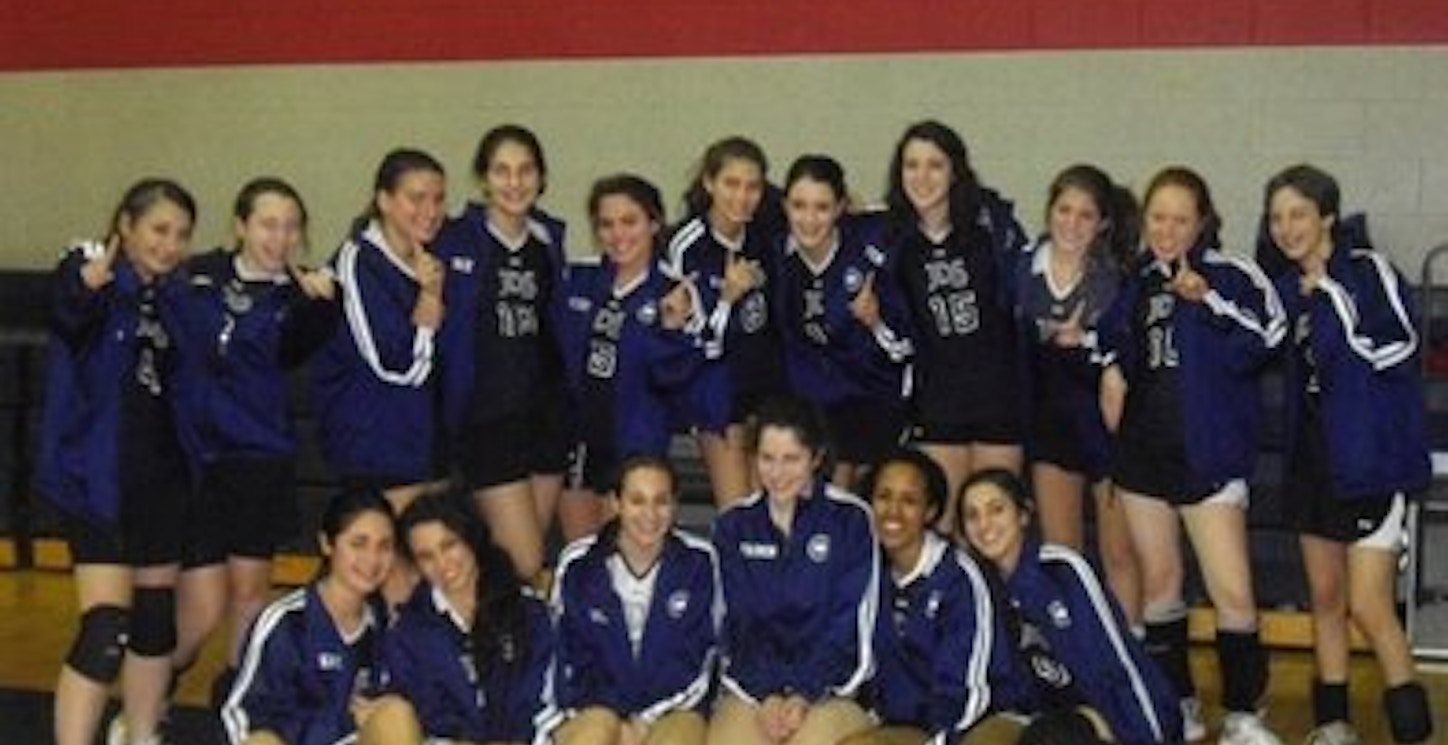 Picture of Cesjds Volleyball Custom T-Shirt Design Cesjds Volleyball T-Shirt Photo