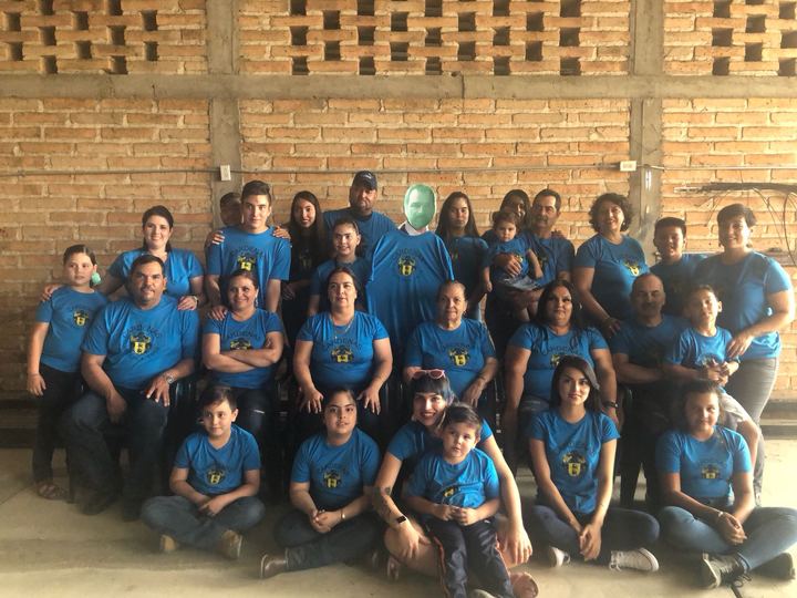 Family Reunion 2018 Mexico T-Shirt Photo