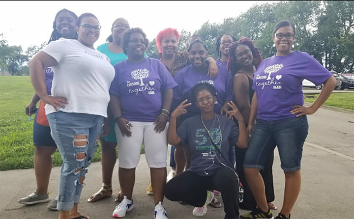 Cousins T-Shirt Photo