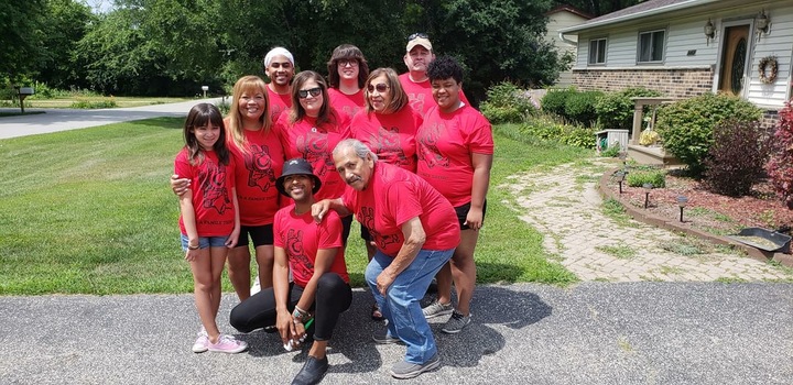 Calderon Reunion T-Shirt Photo