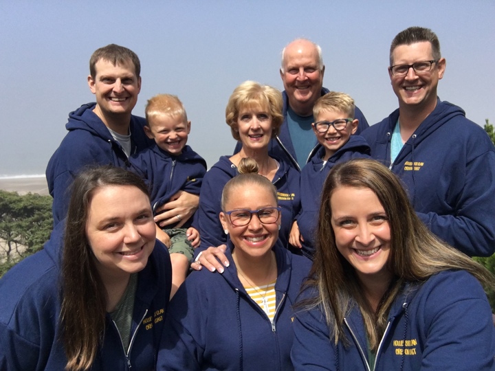 Oregon Coast Family Reunion T-Shirt Photo
