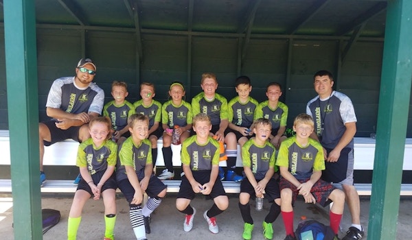 Picture of When You Look Good, You Play Good! #Victory Custom T-Shirt Design When You Look Good, You Play Good! #Victory T-Shirt Photo