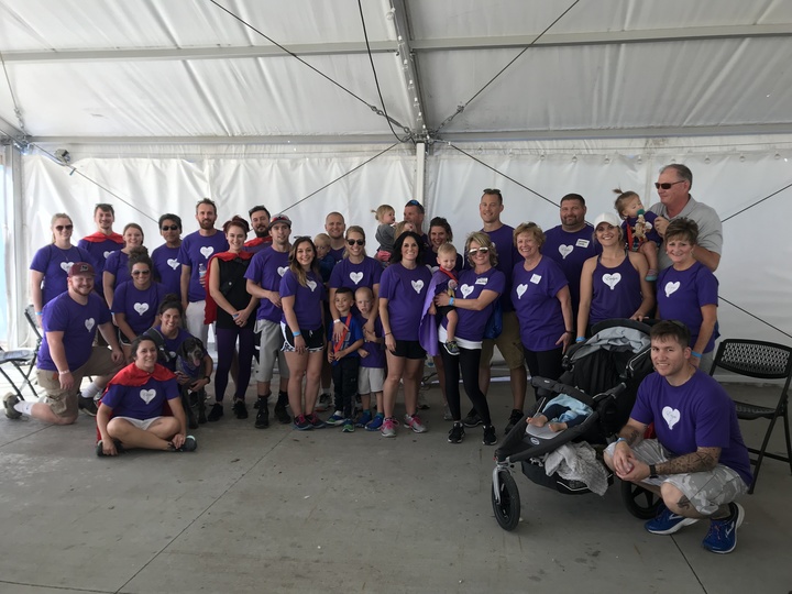 Team Angel Evelyn   Superhero Heart Run T-Shirt Photo