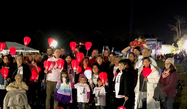 Picture of Team Evviva Lights The Night For The Leukemia & Lymphoma Society Custom T-Shirt Design Team Evviva Lights The Night For The Leukemia & Lymphoma Society T-Shirt Photo
