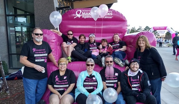 Jean's Dream Team: Breast Cancer Walk 2018 T-Shirt Photo