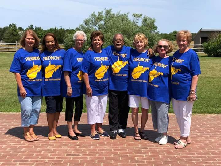 Skip & The Princesses T-Shirt Photo