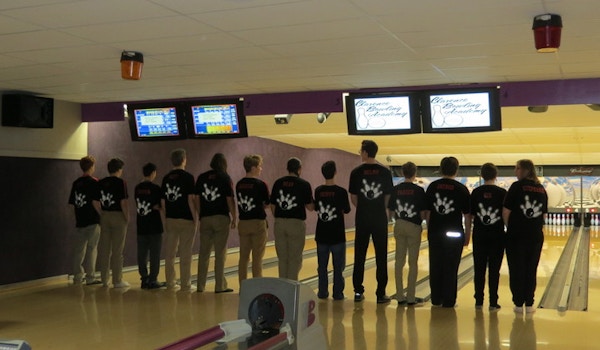 Clarence High School Bowling Team T-Shirt Photo