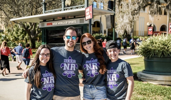 Picture of We Love New Ro Custom T-Shirt Design We Love New Ro T-Shirt Photo