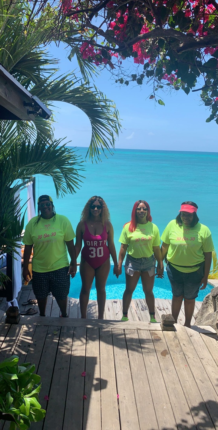 Katigua T-Shirt Photo