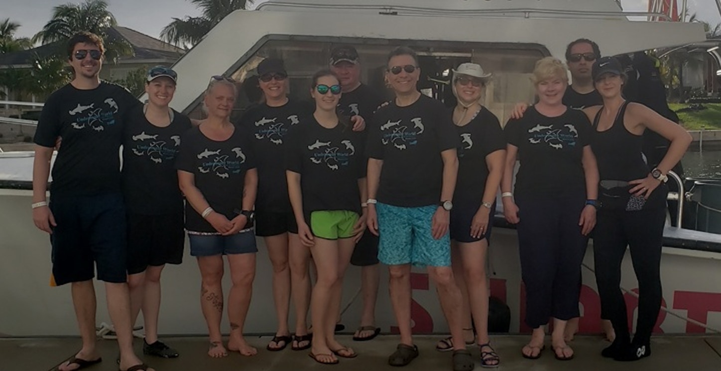 Bimini Hammerhead Shark Dive Trip 2019 T-Shirt Photo