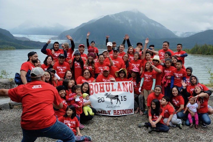 Bohulano Family Reunion T-Shirt Photo