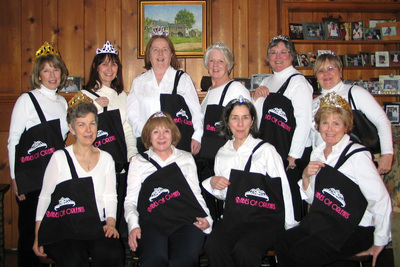 Shopping Royalty T-Shirt Photo