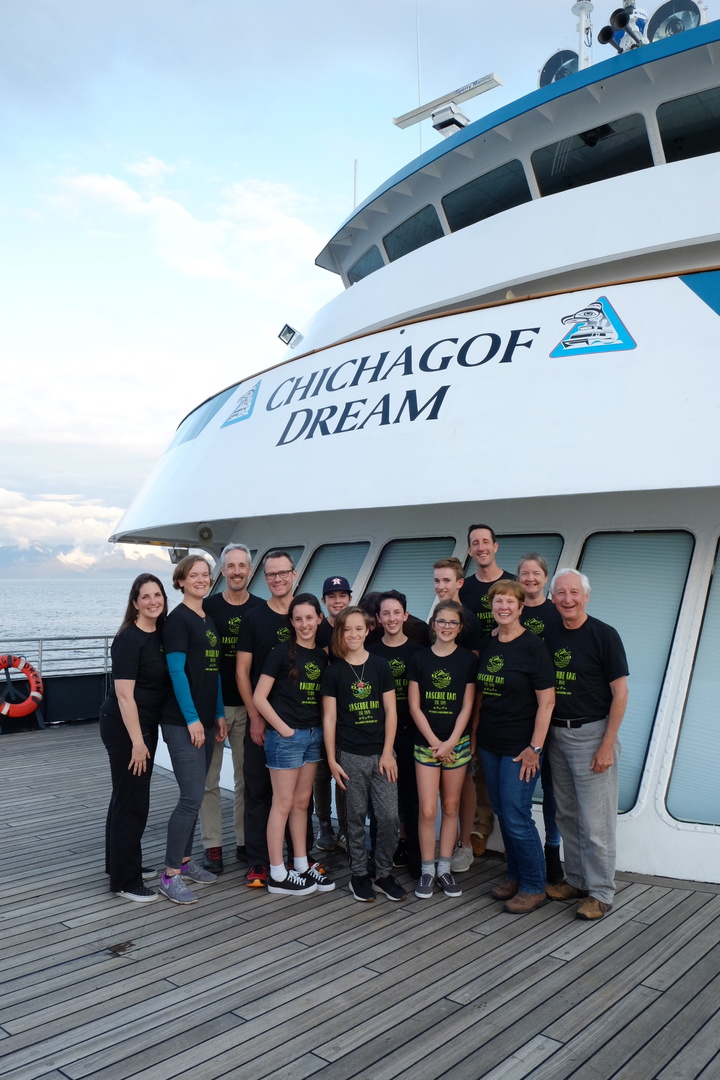 Family Cruise T-Shirt Photo