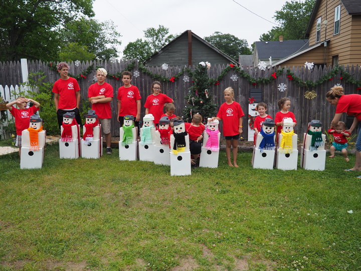 Gifts From Great Gramma And Great Grampa T-Shirt Photo