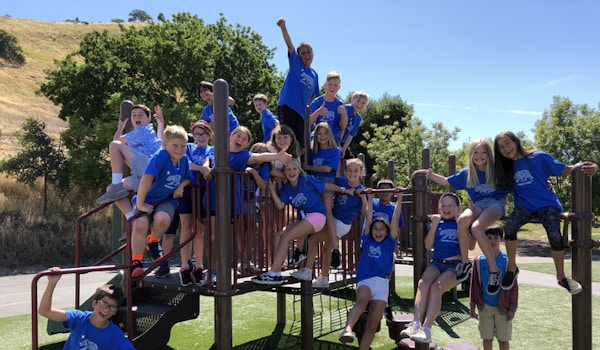 Picture of California Bears Custom T-Shirt Design California Bears T-Shirt Photo