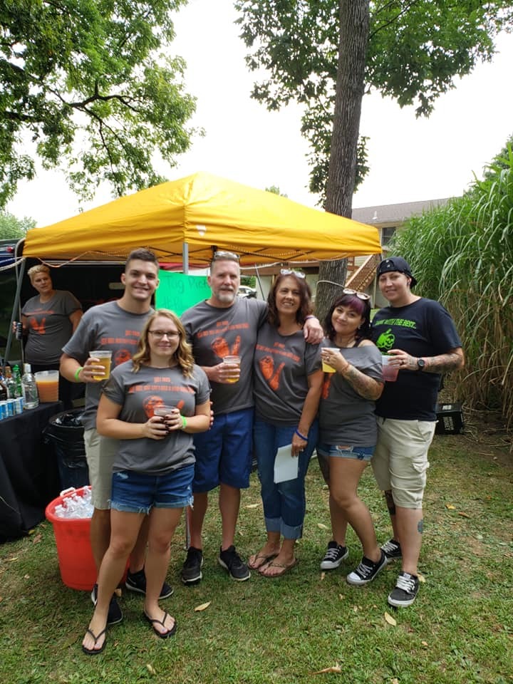 Family T-Shirt Photo