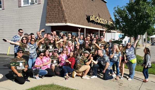 Picture of Metra Crusin Find Us Boozing Custom T-Shirt Design Metra Crusin Find Us Boozing T-Shirt Photo