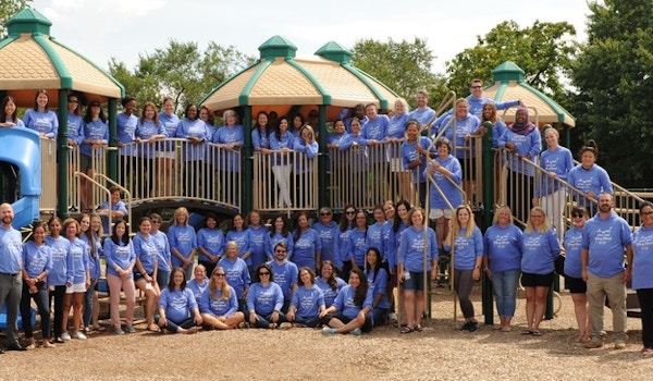 Picture of Fh Staff Photo 2019 2020 Custom T-Shirt Design Fh Staff Photo 2019 2020 T-Shirt Photo