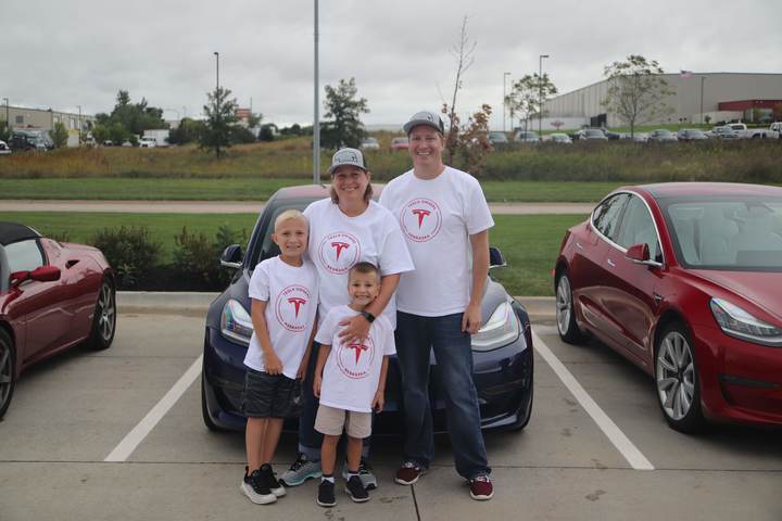 The Family That Teslas Together, Stays Together  T-Shirt Photo