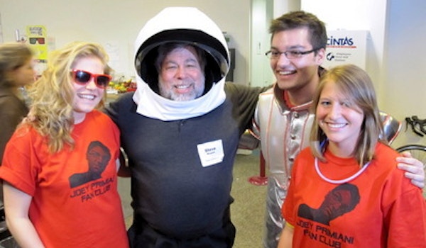 Steve Wozniak And Joey Primiani T-Shirt Photo