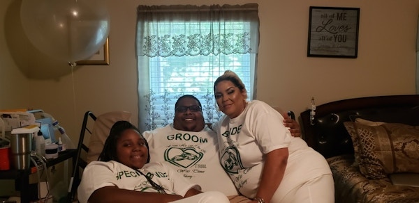 A Happy Family T-Shirt Photo