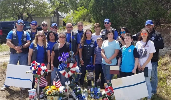 Thin Blue Line Memorial In Texas T-Shirt Photo