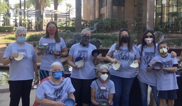 Picture of Arizona Clay Volunteers For Empty Bowls 2020 Custom T-Shirt Design Arizona Clay Volunteers For Empty Bowls 2020 T-Shirt Photo