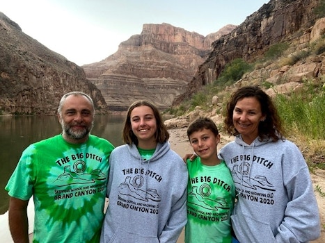 Rafting The Grand Canyon T-Shirt Photo