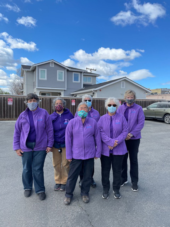 46524488 T-Shirt Photo