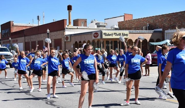 Picture of Parade Team In Action Custom T-Shirt Design Parade Team In Action T-Shirt Photo