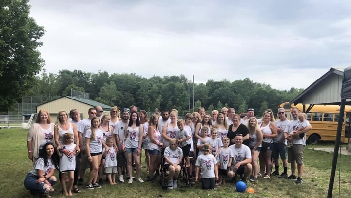 #Kaylastrong T-Shirt Photo