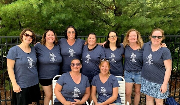 Picture of College Friends' Vacation Custom T-Shirt Design College Friends' Vacation T-Shirt Photo