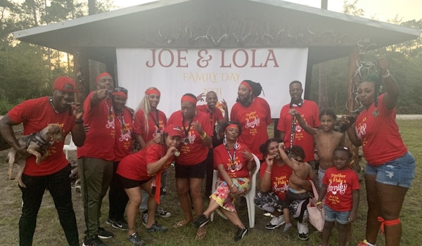 Picture of Joe & Lola Family Day Custom T-Shirt Design Joe & Lola Family Day T-Shirt Photo