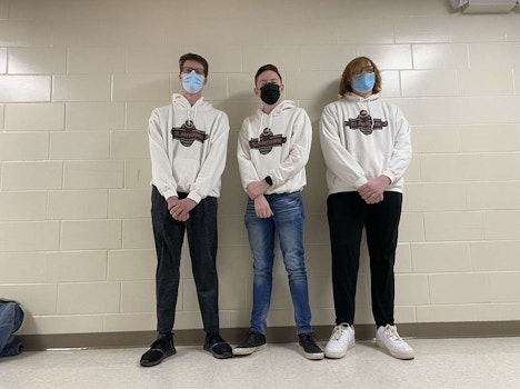 Three Clams In A Corridor  T-Shirt Photo