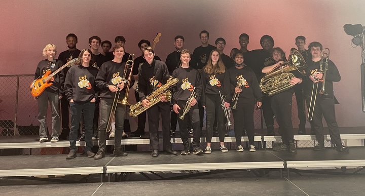 Midlo Show Band 2022 T-Shirt Photo