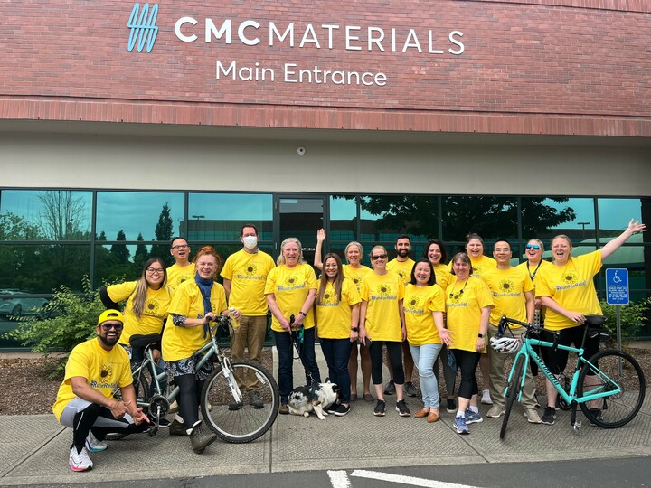 Cmc Materials #Run For Relief Fundraiser For Ukraine Relief T-Shirt Photo