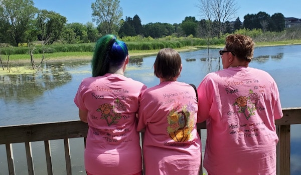 Picture of Sisters/Mother Shirts Custom T-Shirt Design Sisters/Mother Shirts T-Shirt Photo