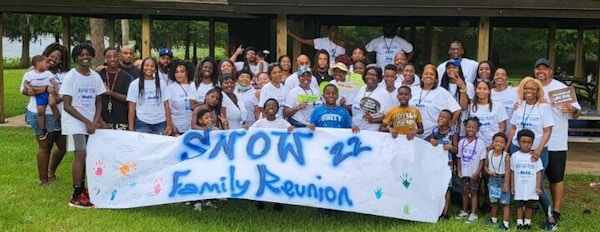 Snow Family Reunion 2022 T-Shirt Photo